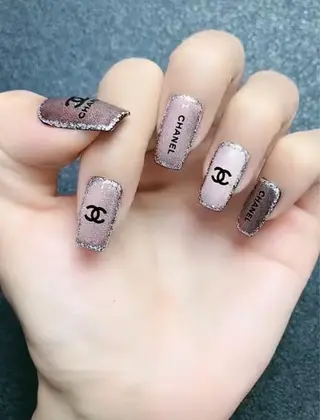 ネイル Queen’s 歌舞伎町店のネイルデザイン