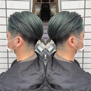 ショート カラー 👑派手髪/カット 👑ANRYのヘアスタイル