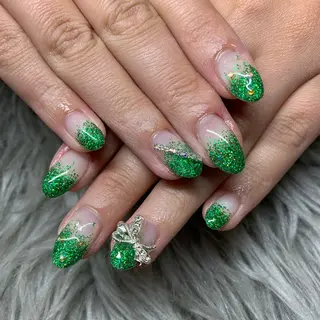 セミロング 竹下 凌香のネイルデザイン