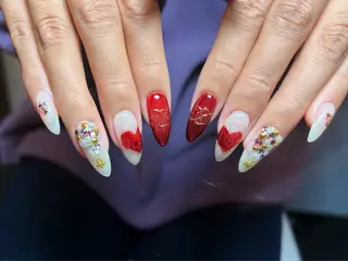 ネイル J&C Nail Salon吉祥寺所属・YU KIのネイルデザイン