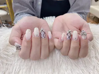 ネイル Hara Nail 【パラジェル使用】のネイルデザイン
