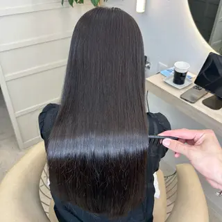 ロング Hui.所属・縮毛矯正・髪質改善 特化 出納 直起のヘアスタイル