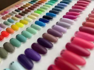 ネイル コンディショニングサロンRoots所属・コンディショニング サロンRootsのネイルデザイン