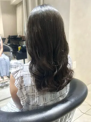 セミロング コテ巻き風パーマ💛 池袋のヘアスタイル