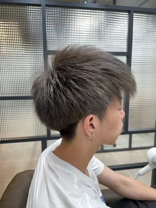 カラー メンズ ARMONY大阪店 パーマ職人伊丹のヘアスタイル