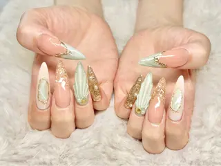 ネイル FILL nail古河店所属・FILL nail SHIORIのネイルデザイン