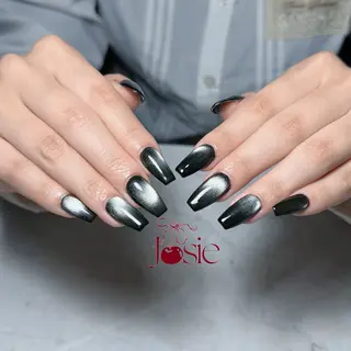 ネイル YURI NAILのネイルデザイン