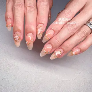 ネイル R inのネイルデザイン