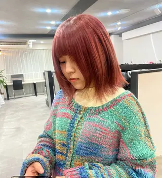 ミディアム 本田 愛実 (ホンダアミ)のヘアスタイル