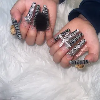 ネイル Nov. ネイルサロンのネイルデザイン