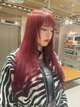 ロング カラー LUNTY NAMBA所属・艶ハイトーン👑♡ NATSUKIのヘアスタイル