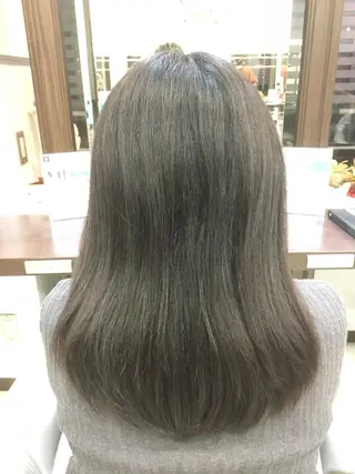 ロング カラー 三川 洋樹のヘアスタイル