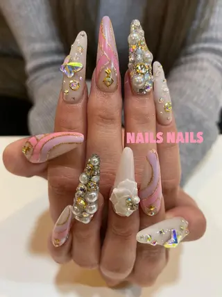ネイル NAILSNAILS ERIKAのネイルデザイン