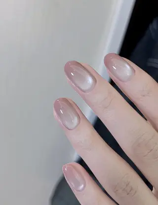 ネイル RAFFINE 月🦋🩵のネイルデザイン