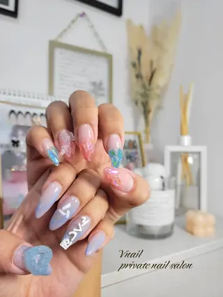 ネイル V. nailのネイルデザイン