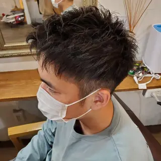 メンズ フリーランス所属・韓国ヘア レイヤー くびれヘアMATSUのヘアスタイル