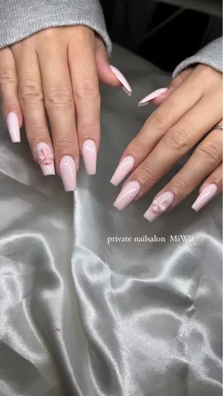 ネイル 𝐧𝐚𝐢𝐥 𝐌𝐢𝐖𝐢𝐢のネイルデザイン