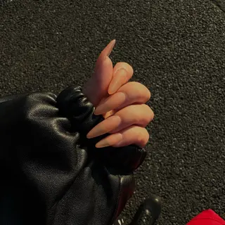 ネイル ⭐︎Alaia 妙典店⭐︎のネイルデザイン