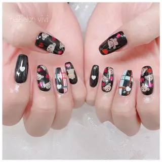 ネイル ＶＩＶＩ nailsalonのネイルデザイン