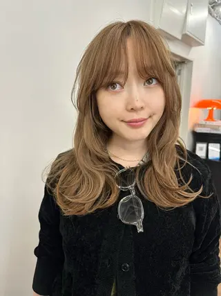 セミロング カラー 韓国風×透明感カラー 髪質改善オタベシンヤのヘアスタイル
