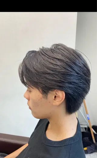 ショート メンズ ウルフ/毛流れ/ アイロン風/AOTOのヘアスタイル