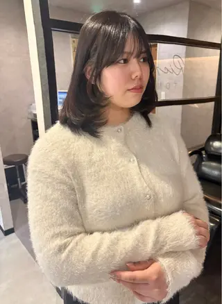 ミディアム レイヤーカット/韓国 /艶髪/ダブルカラーのヘアスタイル