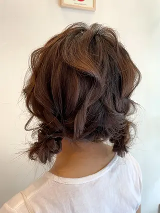 セミロング ヘアアレンジ SHANTi 飯塚 ヘアセット/髪質改善のヘアスタイル