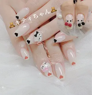 ネイル 𝐲𝐮𝐦𝐢🎀 長さ出しデザイン専門のネイルデザイン