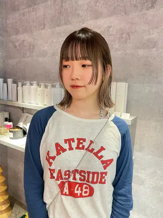 ミディアム 山田 遥のヘアスタイル