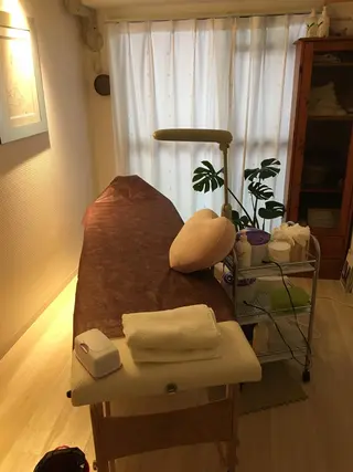 ROMIブラジリアン ＆ホワイトニングのエステ・リラクイメージ