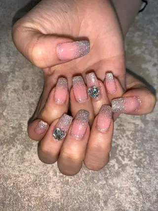 ミディアム Kono Nanamiのネイルデザイン