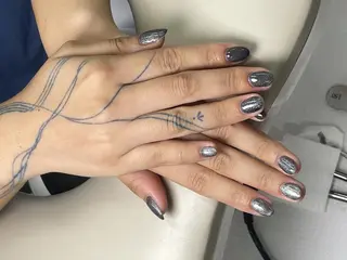 ネイル ダイ ゲンゲンのネイルデザイン