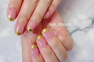 ネイル ネイルリボン 受付スタッフのネイルデザイン