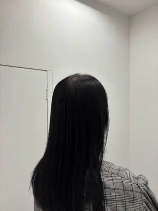 ロング 【ルプラボウ】　川村 海音のヘアスタイル