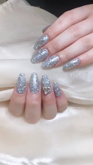 ネイル LR.ONE ヨウのネイルデザイン