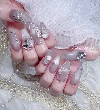ネイル She   Nail所属・ISA_ BELLAのネイルデザイン