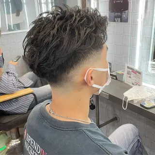 パーマ メンズ Le'a所属・渋谷/フェード/ 國分 翔のヘアスタイル