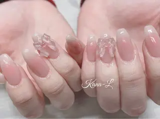 ネイル 芦辺 香奈のネイルデザイン