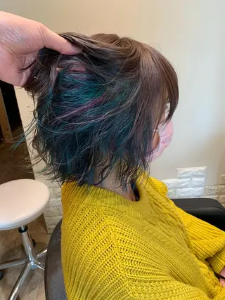 ショート カラー 大久保 隆蔵のヘアスタイル