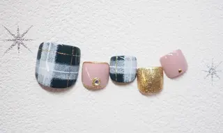 ネイル トップネイリスト Ribbon立川店のネイルデザイン