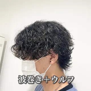 ショート パーマ ヘアアレンジ メンズ 艶カラー の達人のヘアスタイル