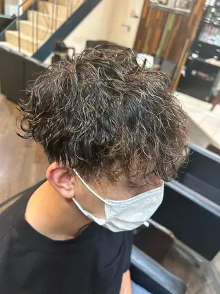 ミディアム パーマ メンズ 大阪/梅田/シャドウ パーマ/ノボリユウタのヘアスタイル