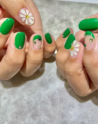 ネイル 吉永 佑香のネイルデザイン