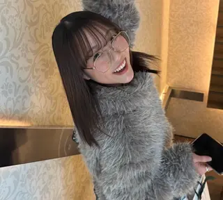 ミディアム 中津/トレンドカラー /美馬本紅亜のヘアスタイル