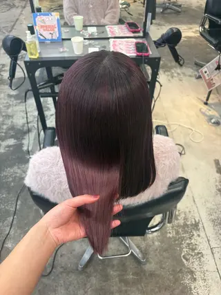 ロング カラー HIKARI🐈‍⬛ ハイトーン×デザインのヘアスタイル