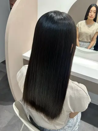 セミロング ブリーチ縮毛矯正 ／髪質改善／KEIのヘアスタイル