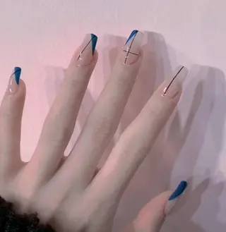 ネイル れん 蓮のネイルデザイン