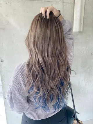 ロング カラー 是枝 さくらのヘアスタイル