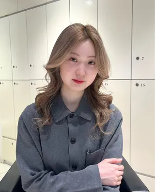 ロング レイヤー×艶髪🤎. 𝜗𝜚hitomiのヘアスタイル