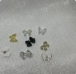 ネイル fiore nail 🦋のネイルデザイン